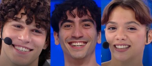 Nicolò, Francesco e Chiara - screenshot © Canale 5.