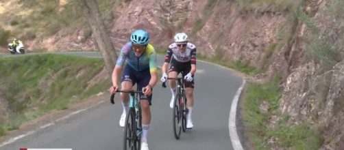 Christian Scaroni in fuga alla Vuelta Murcia - © Screenshot Eurosport
