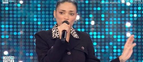 Elodie a Domenica In - Speciale Sanremo © Rai 1.