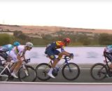 La volata della prima tappa dello UAE Tour - © Screenshot Eurosport.