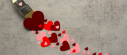 Una pennellata di cuori © Pixabay.