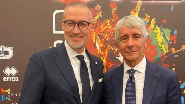 Cesare Di Cintio e il Ministro dello sport Andrea Abodi - &copy; Facebook / DCF Sport Legal