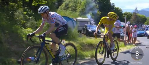 Vingegaard e Pogacar al Tour de France - © Screenshot Eurosport