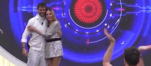 In foto Stefania e Iago © screenshot Mediaset