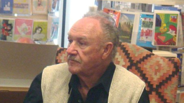 Gene Hackman alla presentazione di un suo libro © Wikimedia Commons