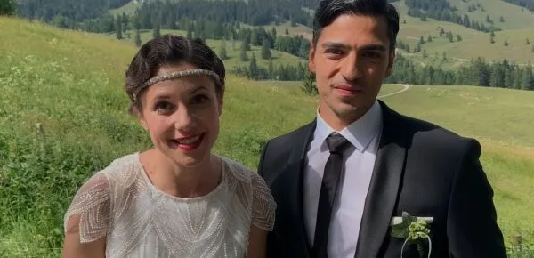Eleni e Leander in una scena di Tempesta d'amore © Rete 4.