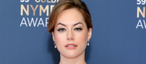 Annika Noelle, l'interprete di Hope Logan in Beautiful, a una serata di gala © Facebook