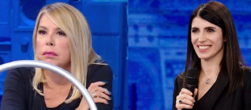 Anna Pettinelli e Giorgia - screenshot © Canale 5/Witty Tv.