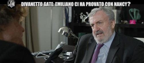 Divanetto Gate, Le Iene intervistano Michele Emiliano sulle presunte avances a Nancy Dell'Olio. © Immagine Mediaset