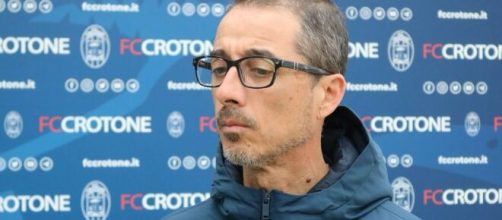 Il tecnico del Crotone, Emilio Longo - © Facebook / FcCrotone