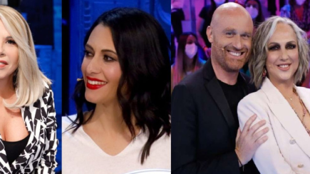 Anna Pettinelli, Deborah Lettieri, Rudy Zerbi e Alessandra Celentano - screenshot © Canale 5.