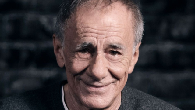 Nella foto Roberto Vecchioni autore del libro 'L'orso bianco era nero' - Foto Profilo ©Facebook Roberto Vecchioni