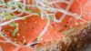 Torta salata di patate croccanti e salmone, una ricetta ideale per una scampagnata