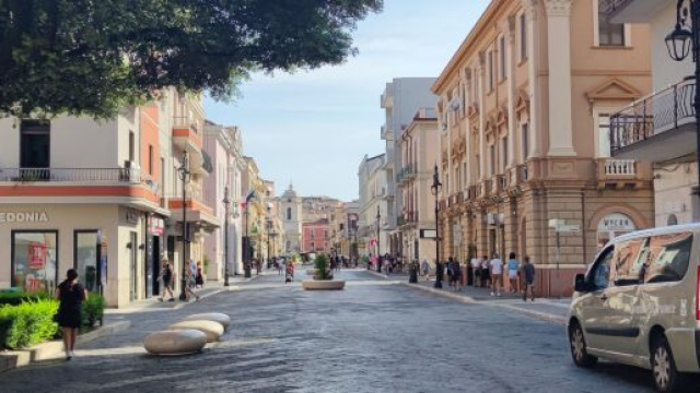 Il centro della citt&agrave; di Crotone - &copy; Francesco Trabassi.