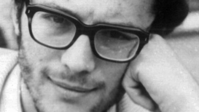 Il poeta Beppe Salvia - Foto © Wikimedia Commons