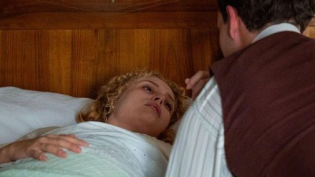 In foto Jana e Manuel de La promessa - screenshot © Rtve.