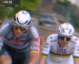 Tadej Pogacar e Mathieu Van der Poel alla Sanremo - © Screenshot Eurosport