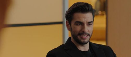 Behram nella serie tv Tradimento © Mediaset