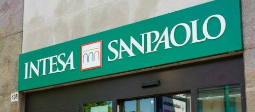 Insegna Intesa Sanpaolo © Intesa Sanpaolo.