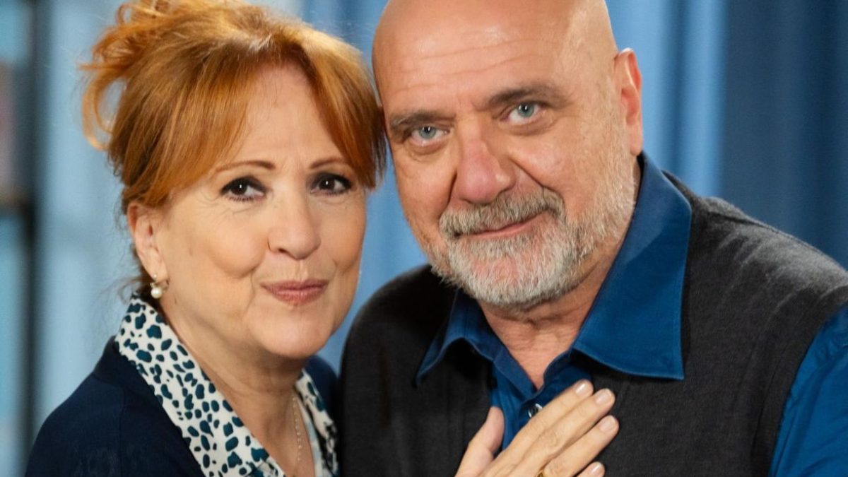 Un posto al sole, anticipazioni maggio: Luca scrive una lettera d'addio  allarmante