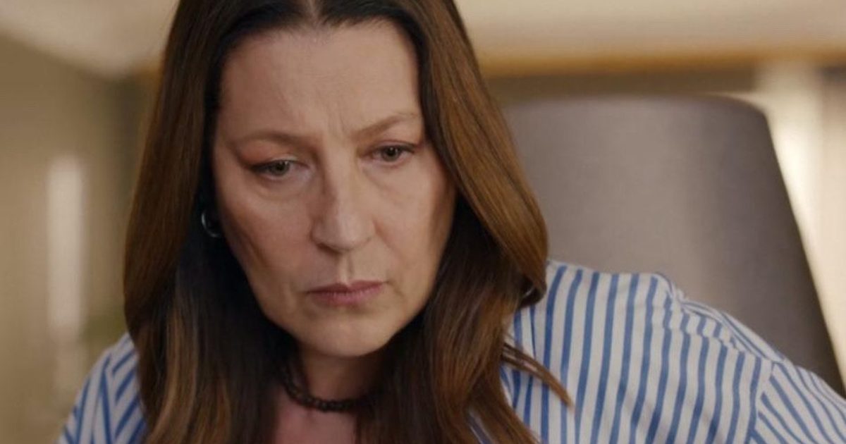 Tradimento, cambio palinsesto Mediaset: sospesa a Pasquetta, resta in ...