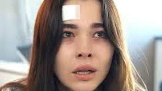 Oylum in una scena di Tradimento &copy; Mediaset