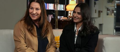 Güzide Özgüder (Vahide Perçin) Yeşim Denizeren (Asena Girişken) © Aldatmak (Tradimento) - Mediaset
