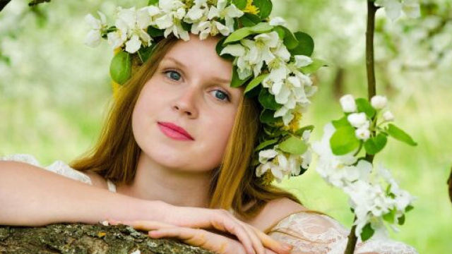 Ragazza e natura © Immagine di Pixabay