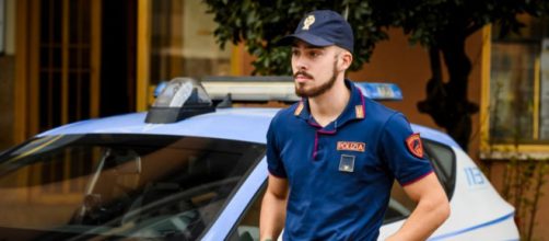 Agente di Polizia - © Polizia di Stato.