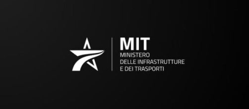 logo Ministero delle infrastrutture e dei trasporti © dal sito ufficiale del ministero.