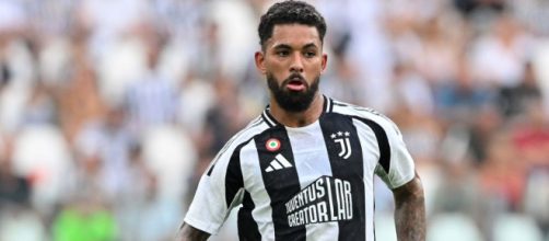 Il centrocampista Douglas Luiz © Juventus FC