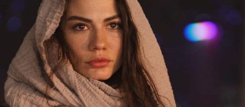 In foto Demet Ozdemir © Mediaset.