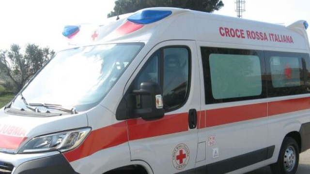 Ambulanza della Croce Rossa Italiana - &copy; Wikipedia Commons