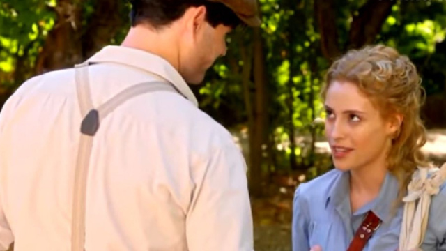 Jana e Manuel de La Promessa © screenshot Rete 4.
