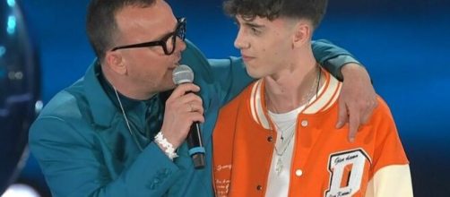 Gigi D'Alessio e il figlio LdA durante l'ultimo tour © Rai