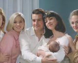 Agata, Delia, Irene, Salvatore, Elvira, Mirella e Alfredo - screenshot © Rai 1