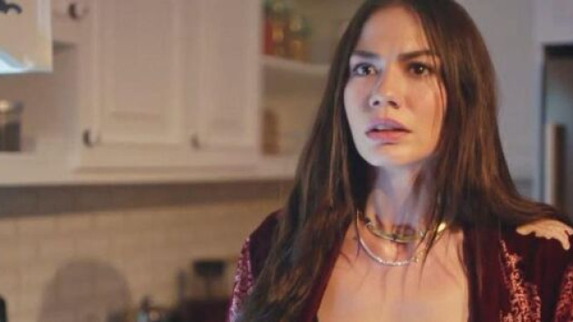In foto Demet Ozdemir © Mediaset