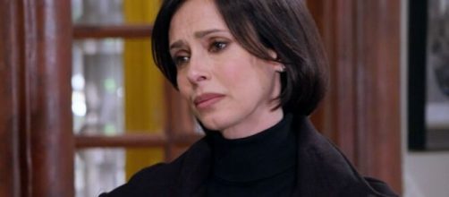 Elena Giordano in una scena di Un posto al sole © Rai 3.