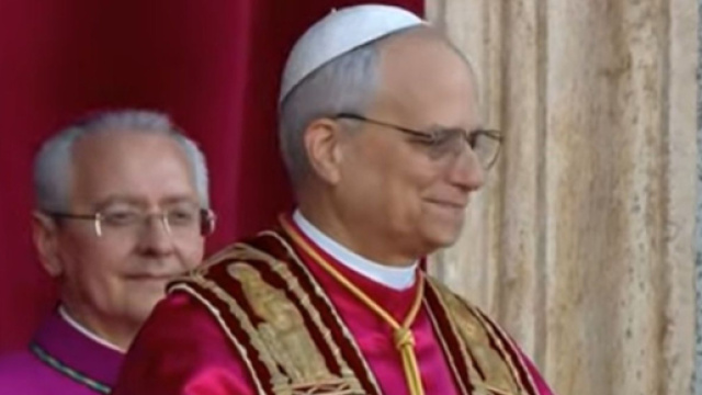 Robert Francis Prevost, cardinale statunitense di 69 anni eletto Papa XIV - Foto © Screenshot YouTube