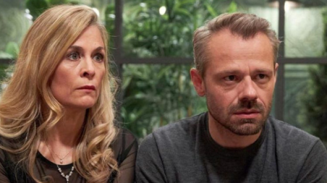 Yvonne e Erik in una scena di Tempesta d'amore © Mediaset.
