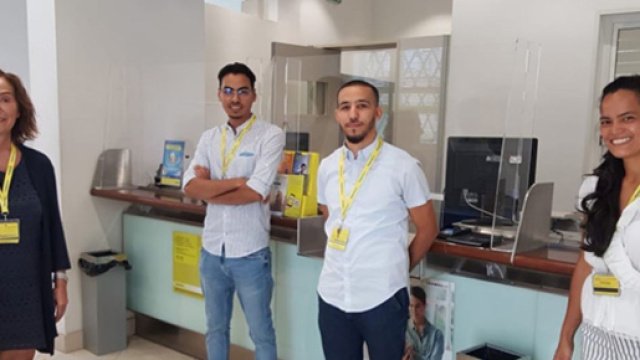 Operatori di sportello Poste Italiane - © Poste Italiane