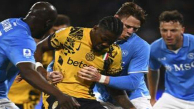 Un momento dell'ultima partita fra Napoli e Inter © screenshot Dazn