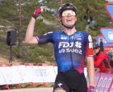 Demi Vollering, campionessa di ciclismo femminile – © Screenshot Eurosport.