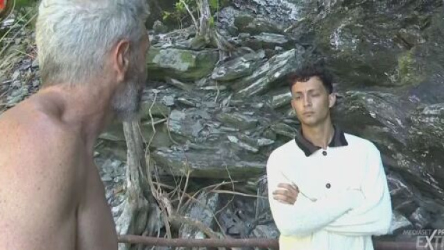 Omar Fantini e Nunzio Stancampiano (© Isola dei Famosi/Mediaset).