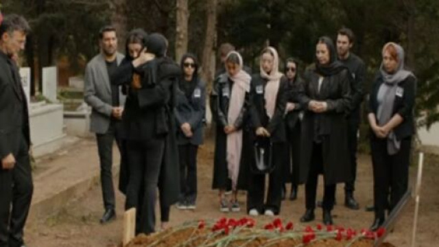 La scena del funerale di Tolga © screenshot Tradimento