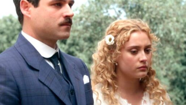 Manuel e Jana de La Promessa – Screenshot © Rete 4.