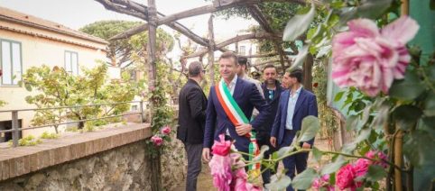 Arrestato dai finanzieri il primo cittadino di Sorrento Massimo Coppola