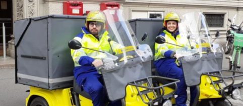 Lavoro, Poste Italiane nuova ricerca di portalettere in 71 province: scadenza 28 maggio