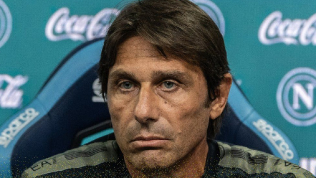 Antonio Conte, allenatore del Napoli. Foto © Napoli