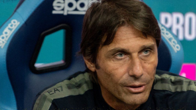 Antonio Conte, allenatore del Napoli. Foto © Napoli